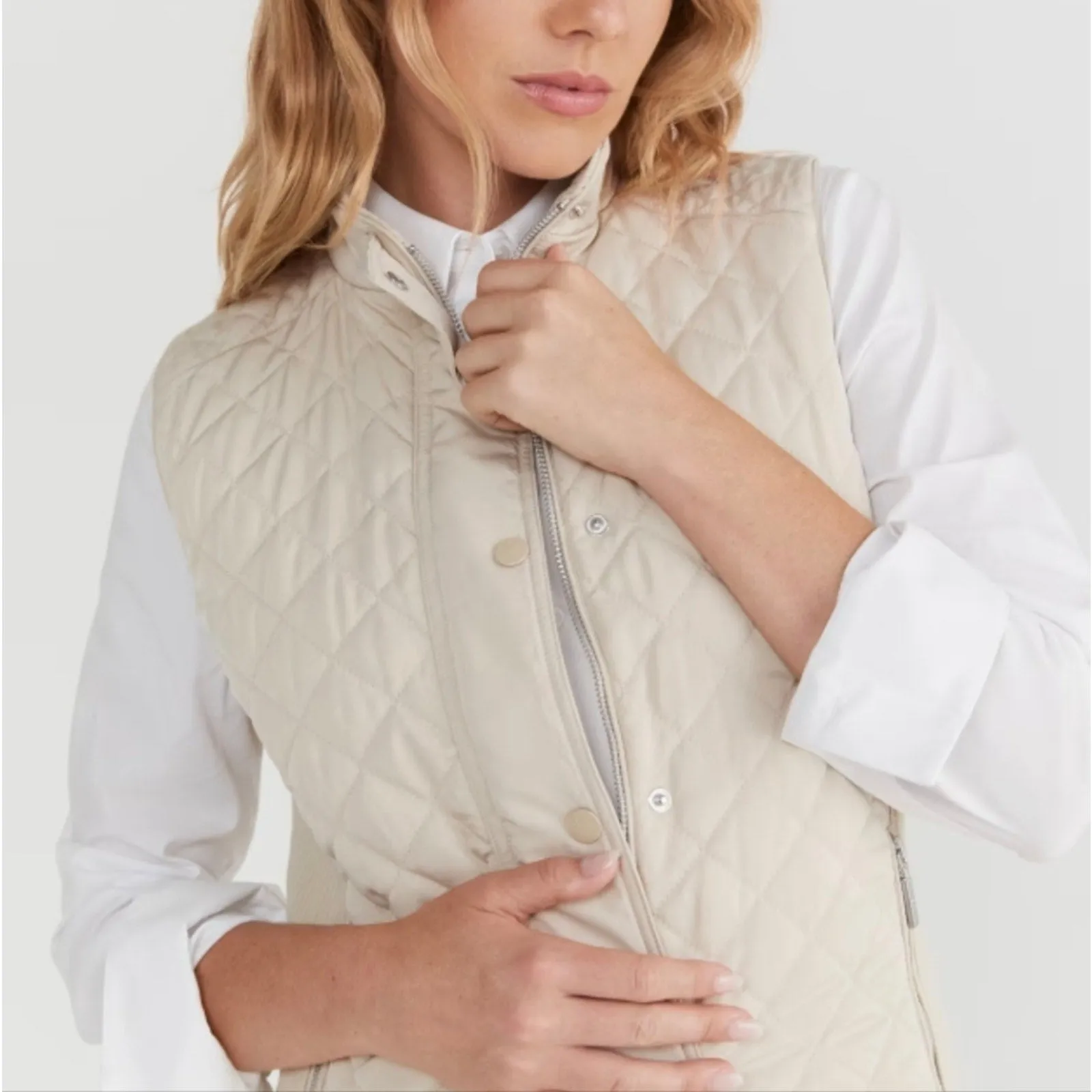 St. John's Bay Quilted Vest - Large